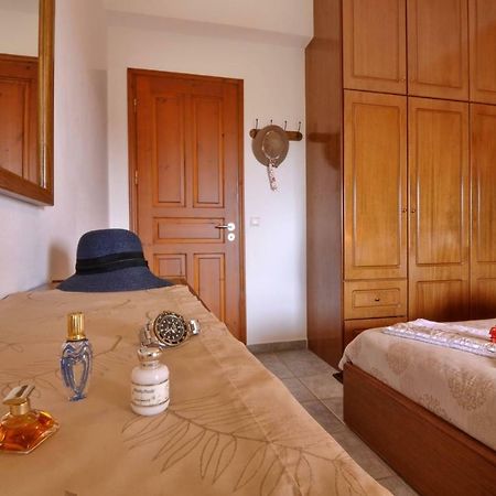 Angela Pool Apartments Agios Georgios Pagon Extérieur photo
