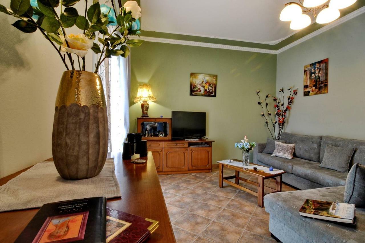 Angela Pool Apartments Agios Georgios Pagon Extérieur photo