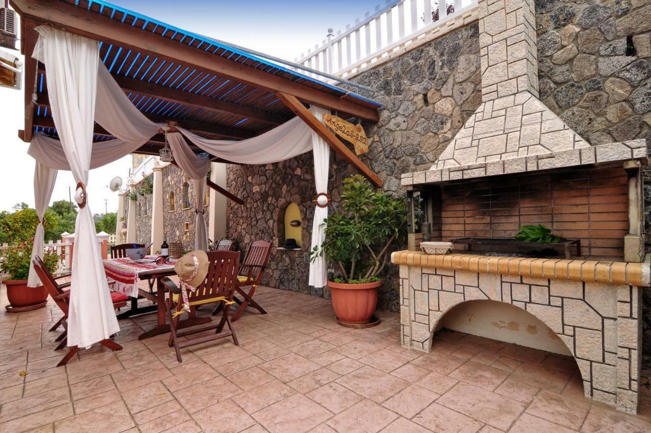 Angela Pool Apartments Agios Georgios Pagon Extérieur photo