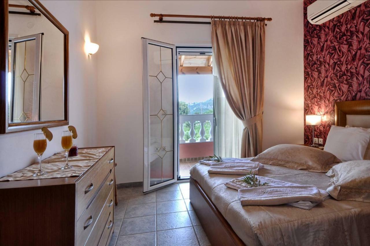 Angela Pool Apartments Agios Georgios Pagon Extérieur photo