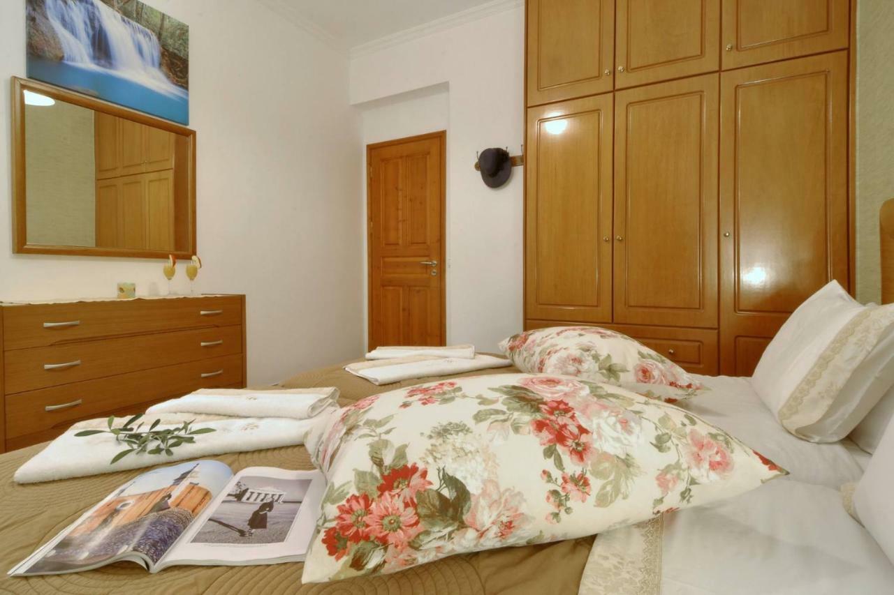 Angela Pool Apartments Agios Georgios Pagon Extérieur photo